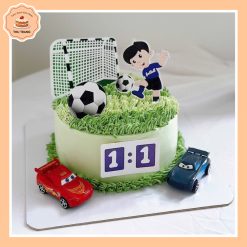 mẫu bánh bóng đá